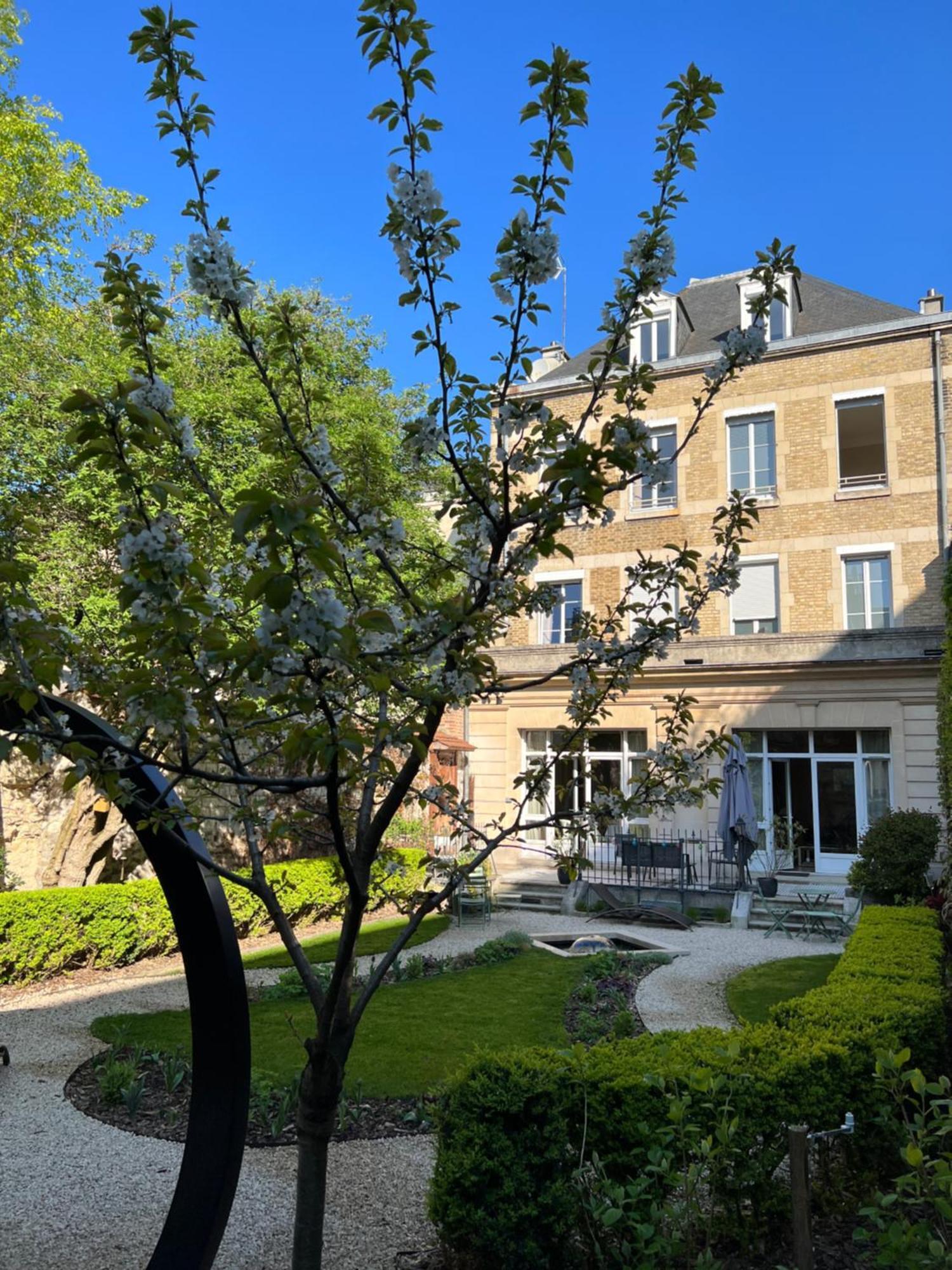 Bed and Breakfast La Demeure Des Sacres - Cathedrale Reims Exterior foto